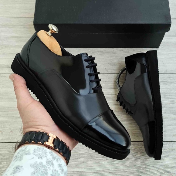 Black Men\'s Genuine Leather Oxfords
